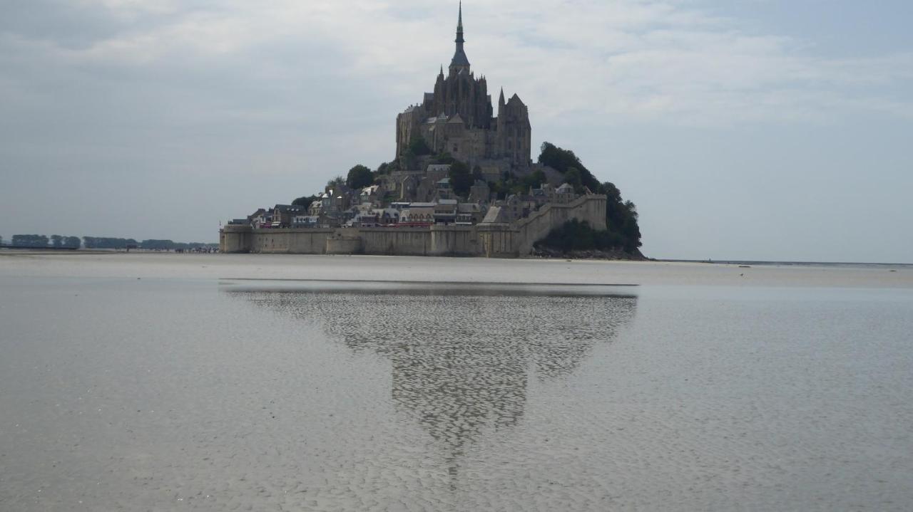 Maison d'hôtes de charme La Rose de Ducey près du Mont Saint Michel Ducey-Les Cheris Exterior foto